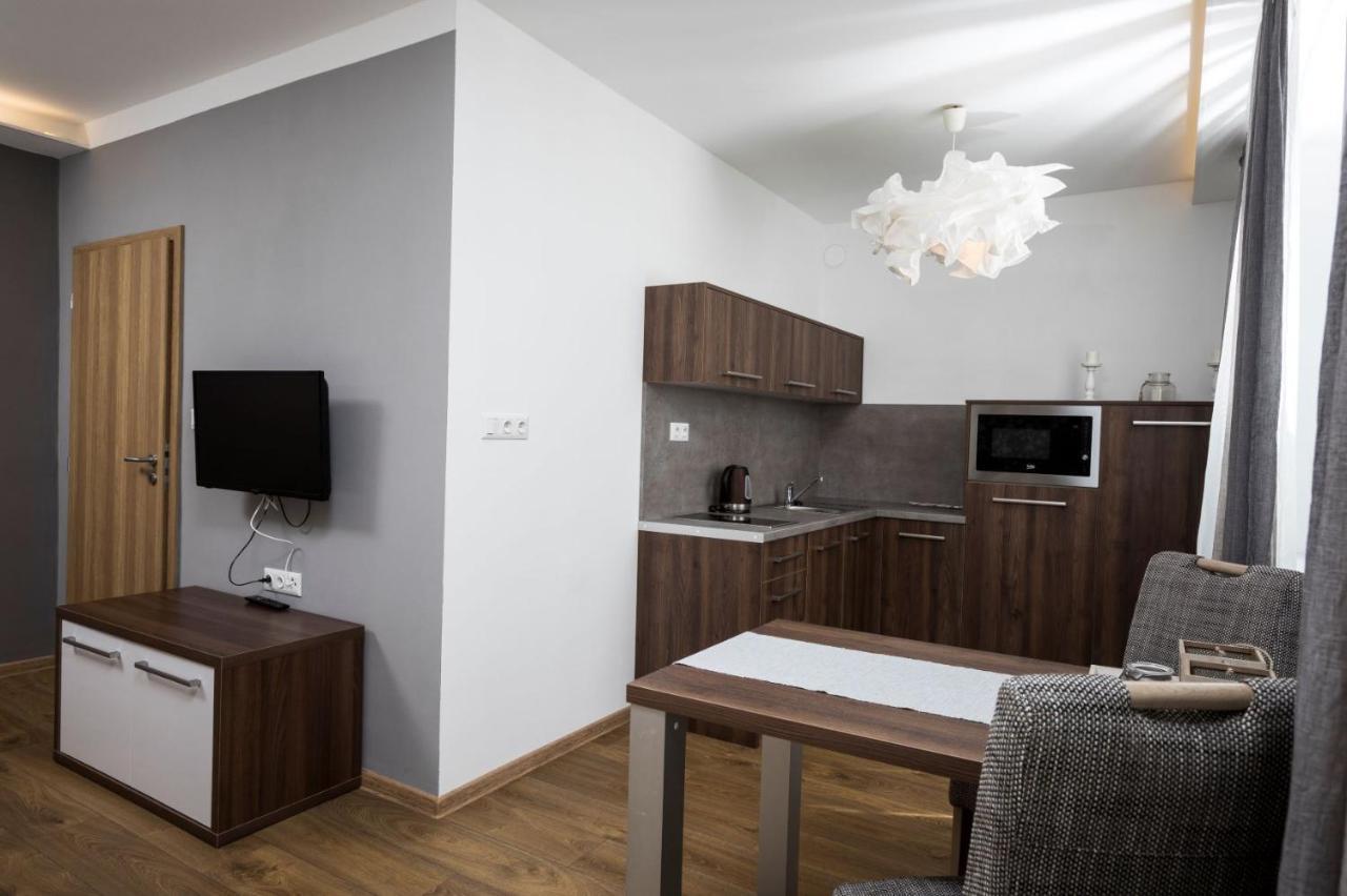 Sting Apartmany Trinec Εξωτερικό φωτογραφία